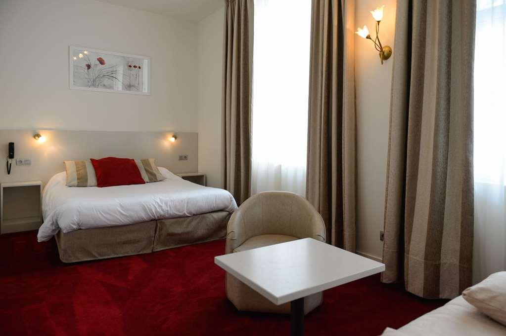 Hotel Des Ducs Alençon Rum bild