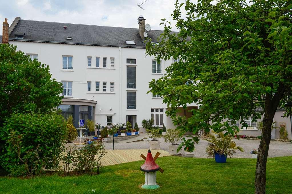 Hotel Des Ducs Alençon Exteriör bild