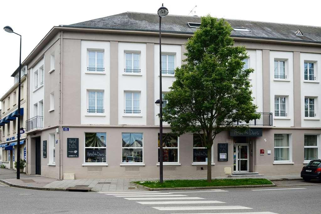 Hotel Des Ducs Alençon Exteriör bild